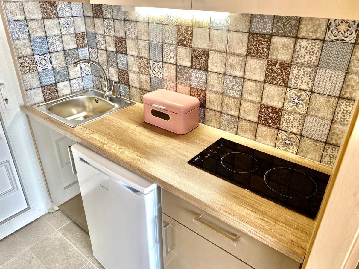 Aqua Blue Apartmanok - Siofok Ngoại thất bức ảnh