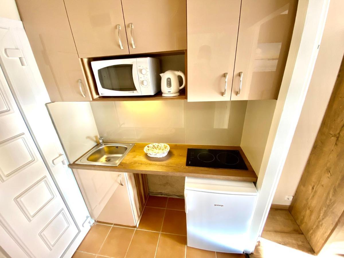 Aqua Blue Apartmanok - Siofok Ngoại thất bức ảnh