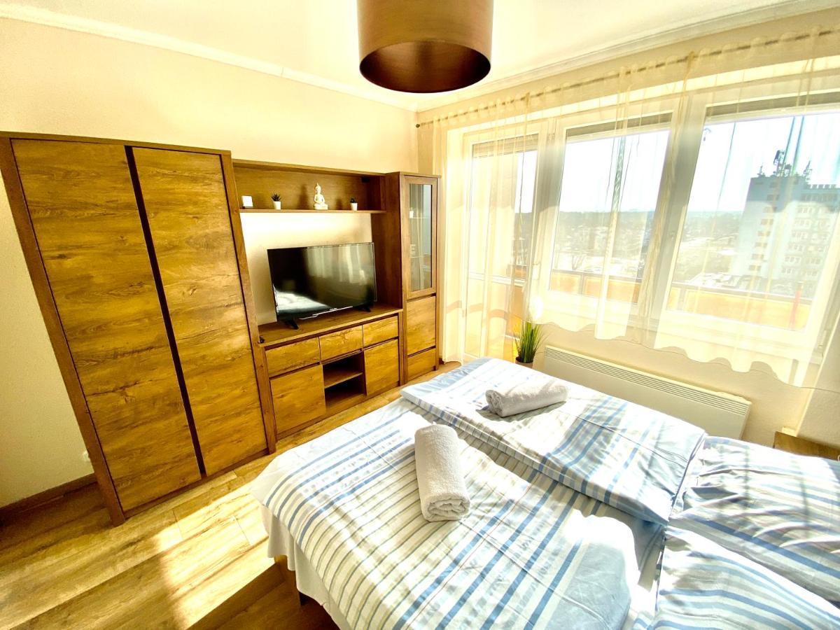 Aqua Blue Apartmanok - Siofok Ngoại thất bức ảnh